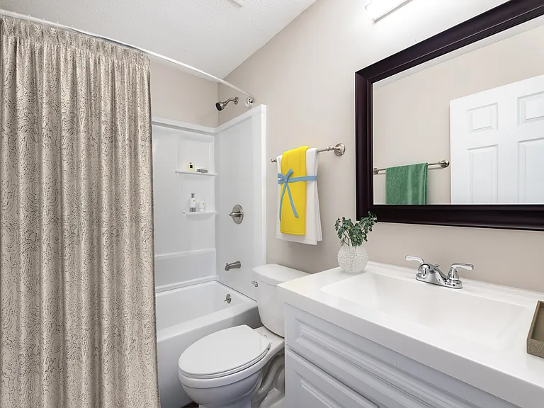 Rosewood Manor — Photo 12