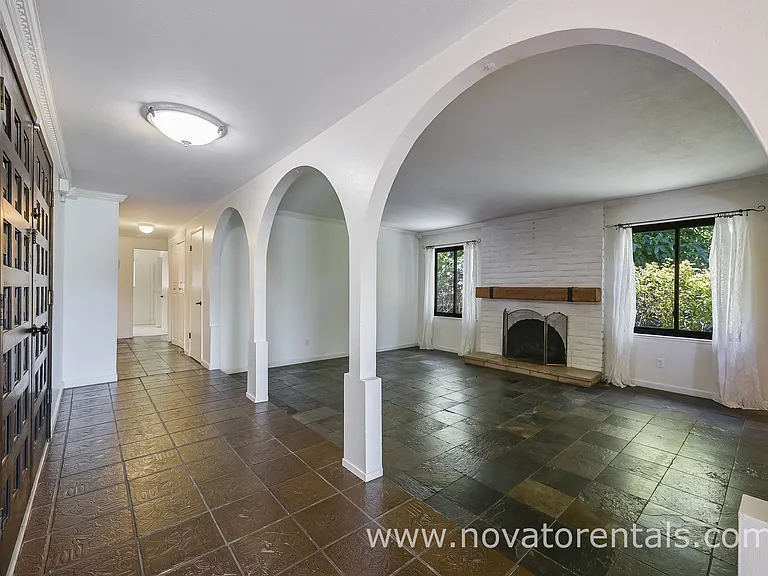 65 Santa Maria Dr — Photo 7
