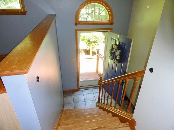 2nd image of 208 Shelhamer Dr