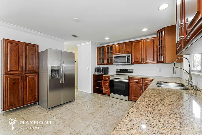 2132 SE Shelter Dr — Photo 7