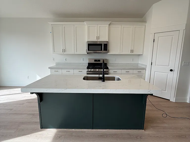 3438 N Gray Wolf Ln — Photo 3