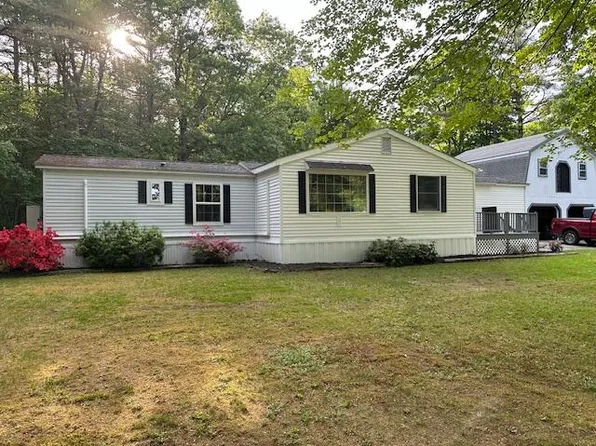 295 Huff Road, Lyman, ME 04002