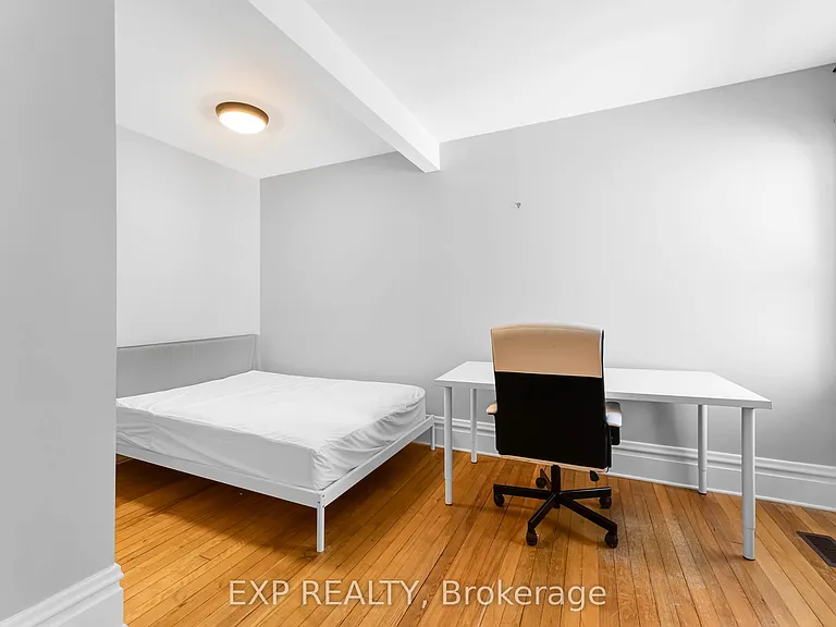 119 Hopewell Ave — Photo 18