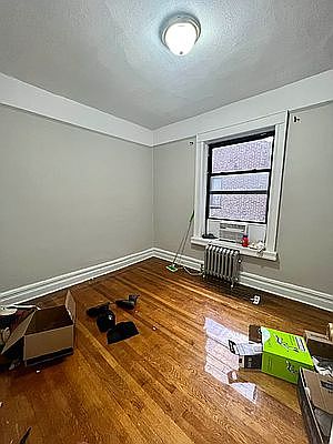 3rd image of 30 Linden Blvd APT E4