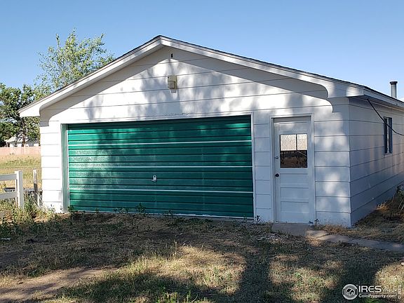 2nd image of 1846 Cherry Ave