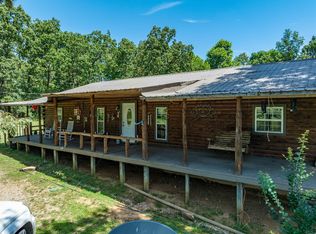 29 Bunch Ln, Cave City, AR 72521