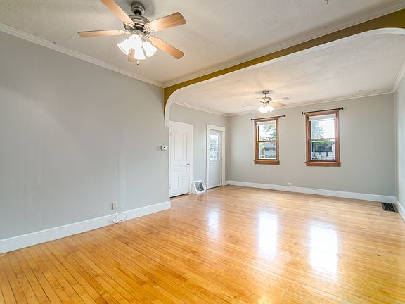 3rd image of 515 N Barstow Street