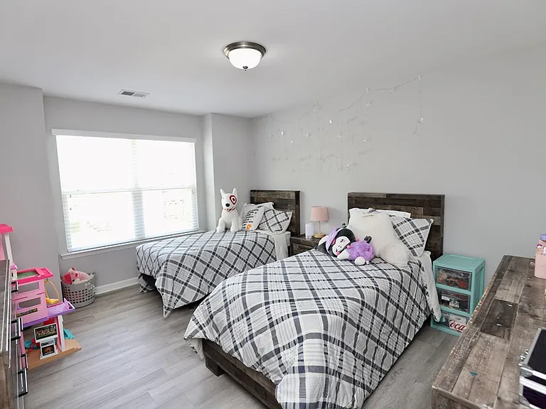 5 Eason Ct — Photo 45