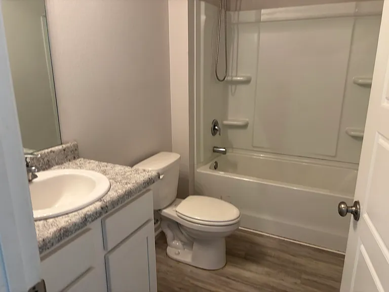 5934 Laurel Oak Dr — Photo 16
