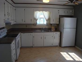 3rd image of 226 Braly Dr