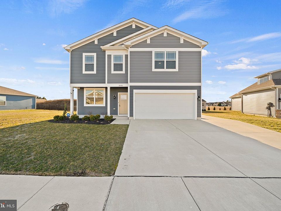 1st image of 20586 Smithfield Cir