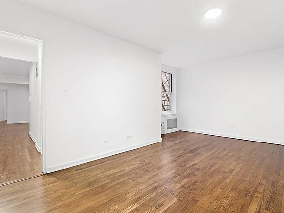 2nd image of 101 W 23rd St APT 6Q