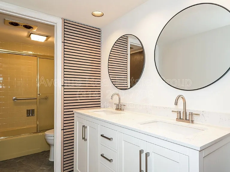 590 Sarah Ln #301 — Photo 18
