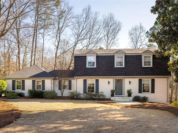 1095 Churchill Downs Rd, Sandy Springs, GA 30319