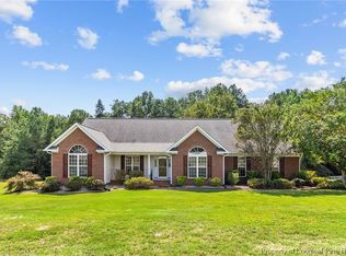 116 Breckenridge Dr, Raeford, NC 28376