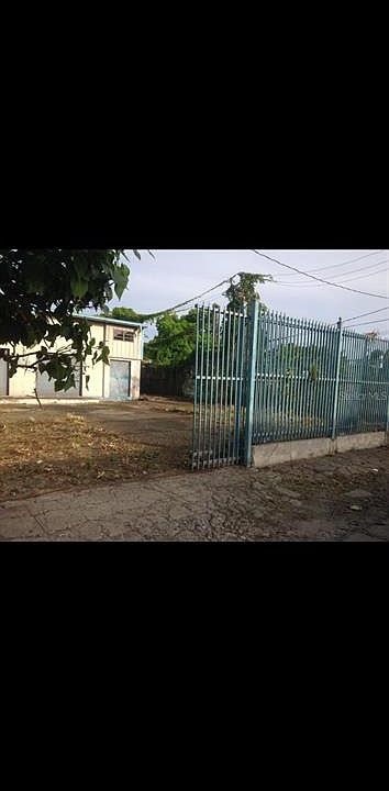 2nd image of Calle Nazaret C B3 Ext