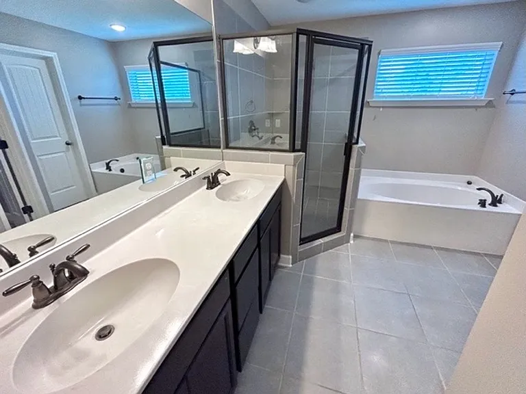 8136 Maywood Dr — Photo 6