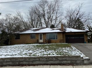 315 S Fuls Rd, New Lebanon, OH 45345