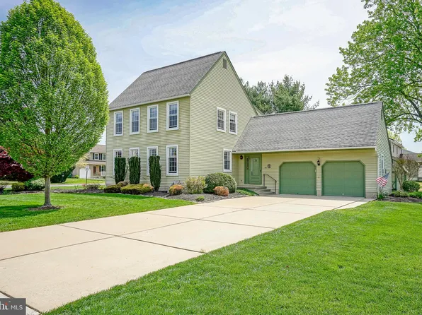 410 Doerrmann Dr, Mickleton, NJ 08056