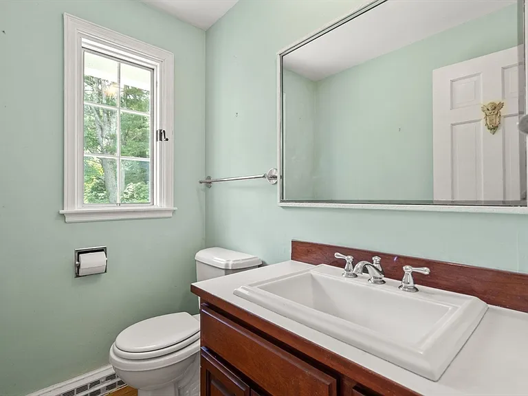 575 West St — Photo 14