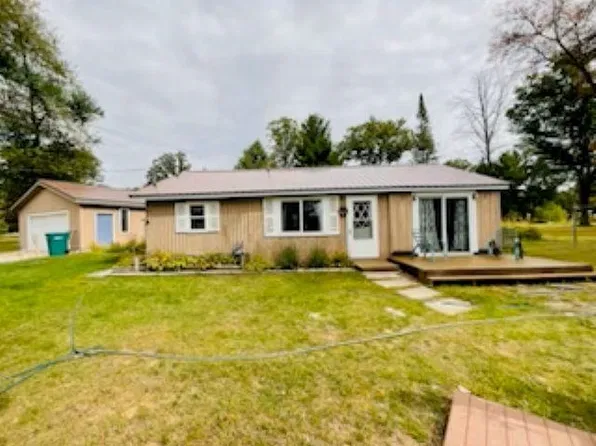 2121 Harper Dr, Harrison, MI 48625