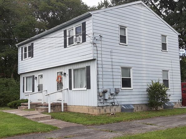 204 Roberts St