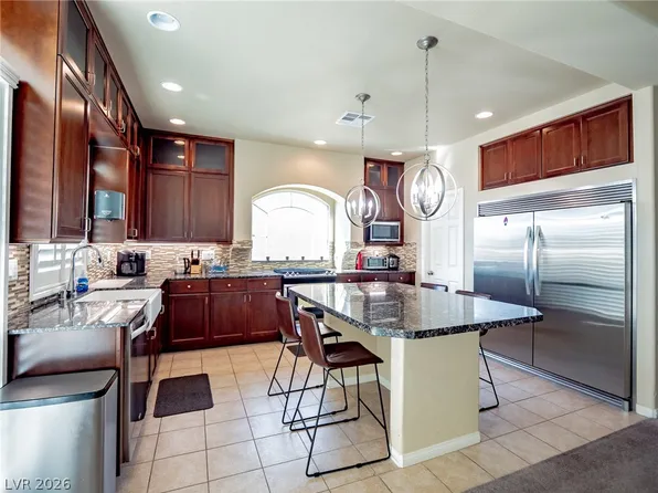 8104 Russell Creek Ct, Las Vegas, NV 89139