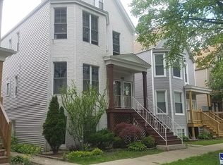 3250 N Ridgeway Ave, Chicago, IL 60618