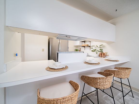 2nd image of 3030 Ala Ilima St #907-1