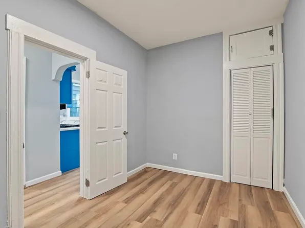 149 Wegman Parkway image 11 of 15