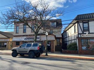 180 Deer Park Ave APT 5, Babylon, NY 11702