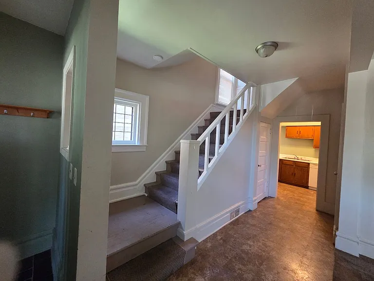926 Liberty St — Photo 13