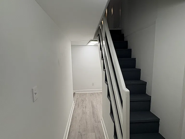 125 Sibley Ave #B — Photo 17