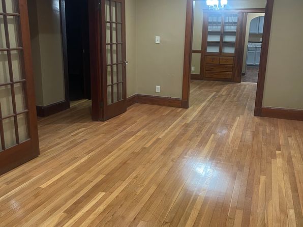 997 River St, Hyde Park, MA 02136