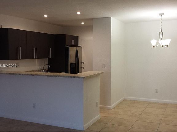 4th image of 7473 SW 82nd St APT A313