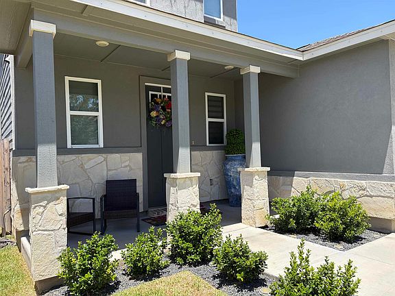 4th image of 11246 Cantabria Dr