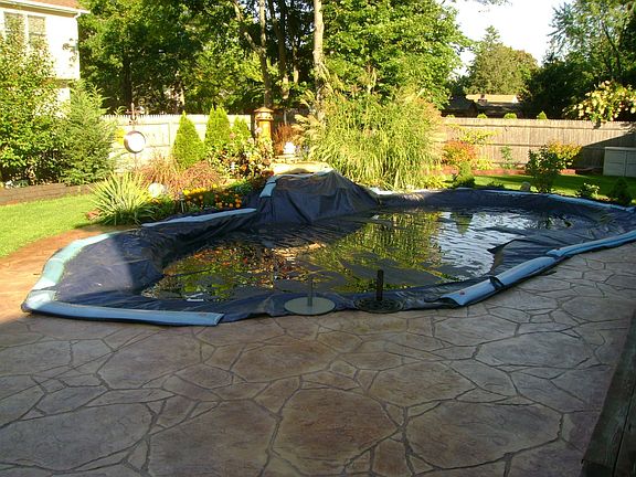 15 X 30 IGP W/ WATERFALL