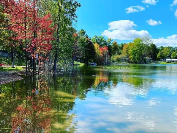 6675 Russell Rd, Twin Lake, MI 49457