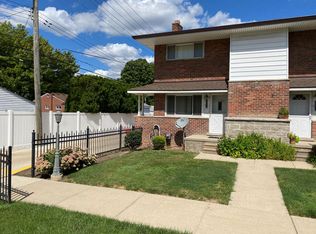 10015 Middlebelt Rd, Livonia, MI 48150