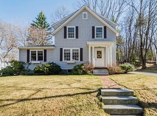 25 Enmore St, Andover, MA 01810