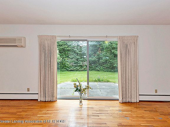 5th image of 1611 Cahill Dr