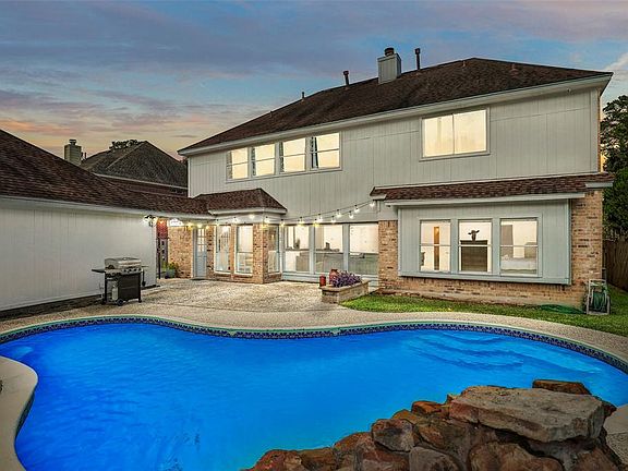 2nd image of 3307 Amber Forest Dr