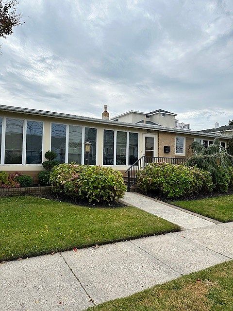 1st image of 3004 Winchester Ave