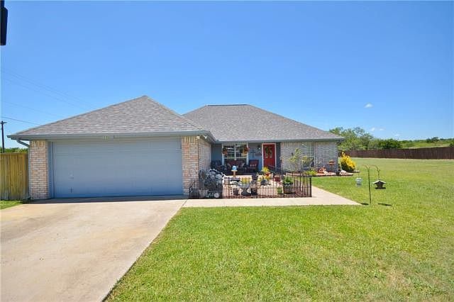 1st image of 100 Creekview Cir