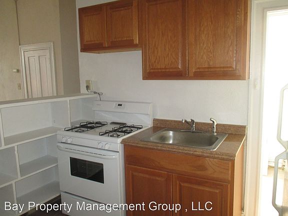4th image of 1322 Eutaw Pl APT 1F