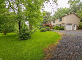 129 Mills Rd, Saylorsburg, PA 18353