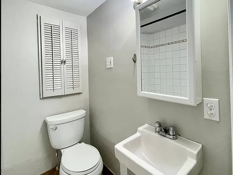 299 Tappan St #2 — Photo 9