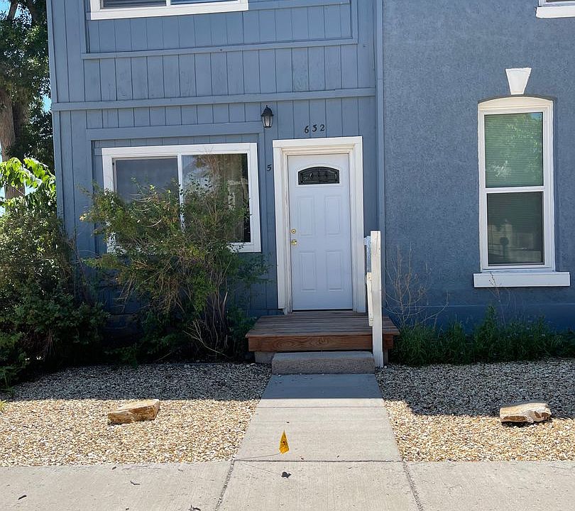 1st image of 632 Harrison Ave #317