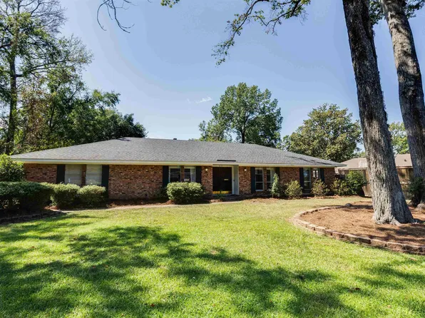 2107 Elmwood Dr, Monroe, LA 71201