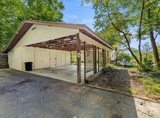 130 S Homestead Ln, Ten Mile, TN 37880